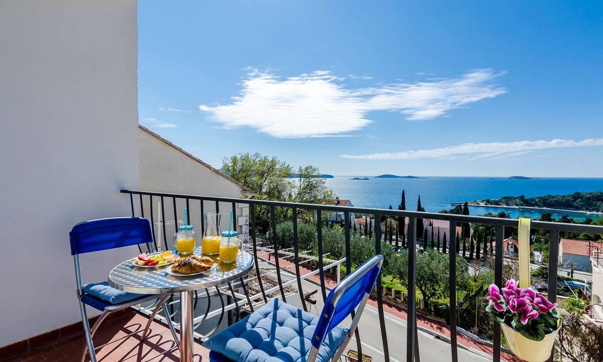 Brasina Apartment | Apartments Knego