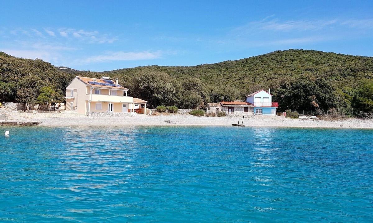 Ustrine Apartment | Apartments Livio, (15820), Ustrine, Croatia