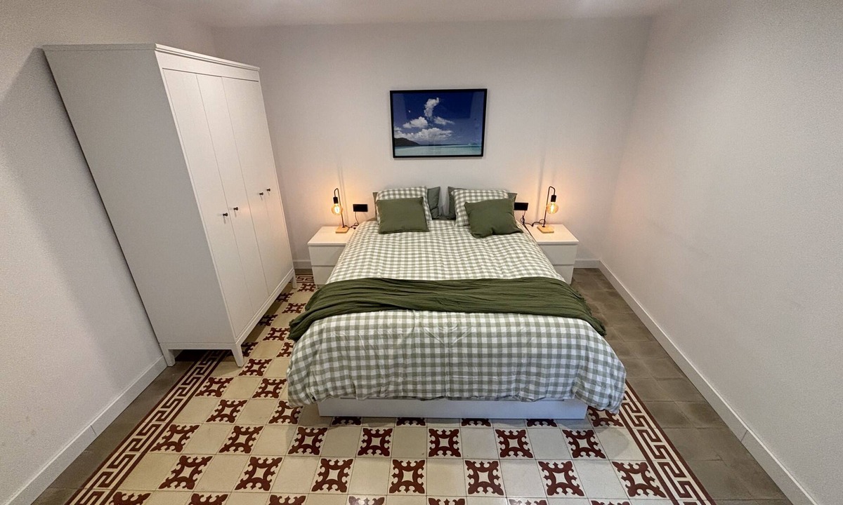 Vic Apartment | Apartments Lovely Rooms Vic