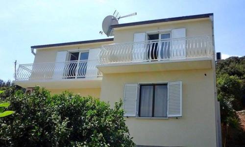 Molunat Apartment | Apartments Mara