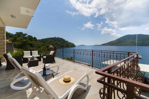 Brna Apartment | Apartments Marija