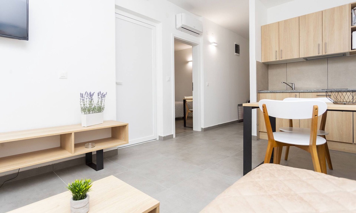 Seget Donji Apartment | Apartments Medena (97921-A10) - Seget Donji