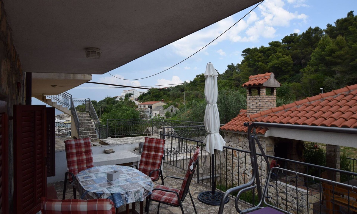 Stomorska Apartment | Apartments Milena (119821-A1) - Donja Krušica