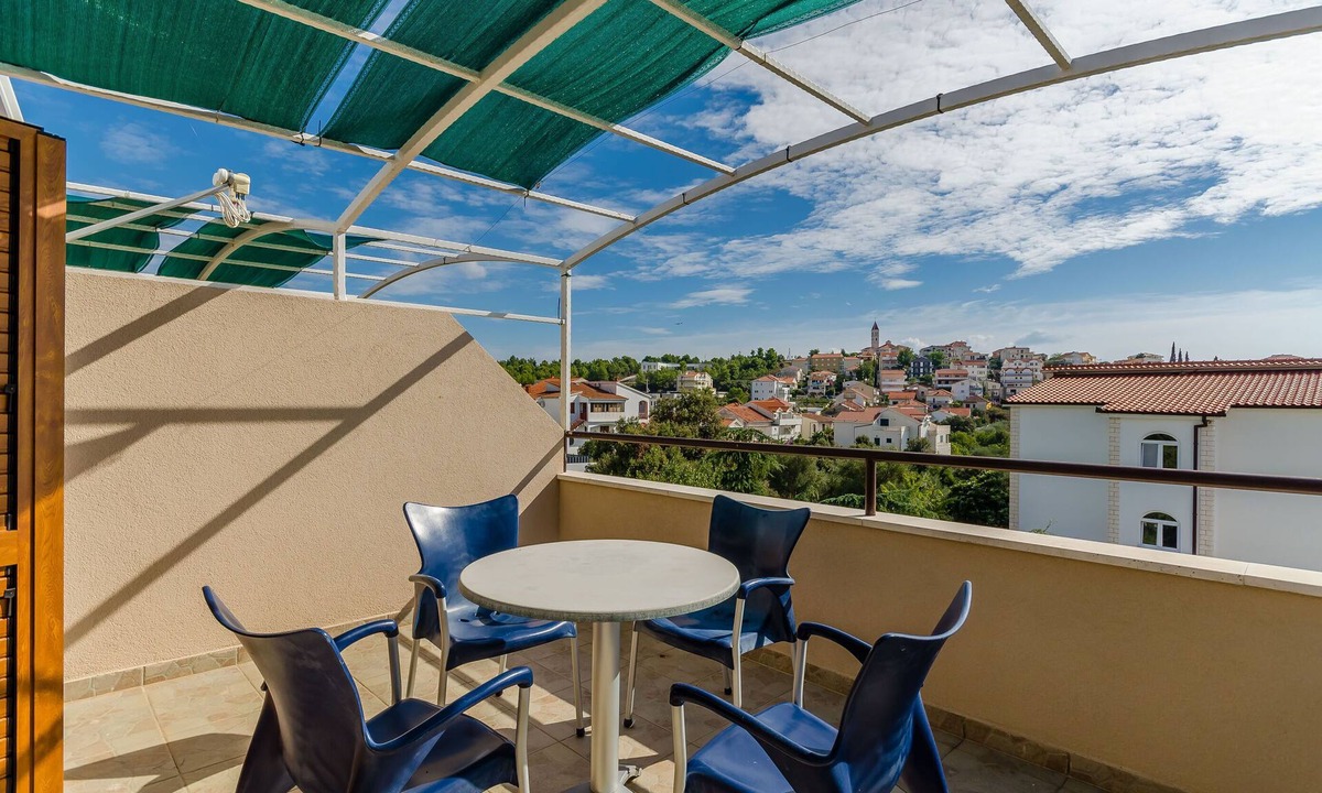 Seget Vranjica Apartment | Apartments Milivoj (34421-A3) - Seget Vranjica