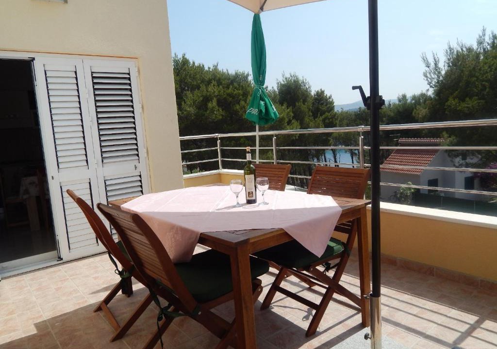 Cove Osibova (Milna) Apartment | Apartments Mimose