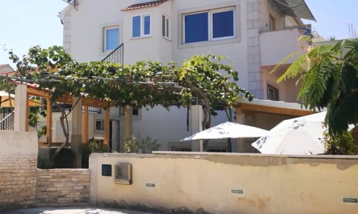 Supetar Apartment | Apartments Natasa -