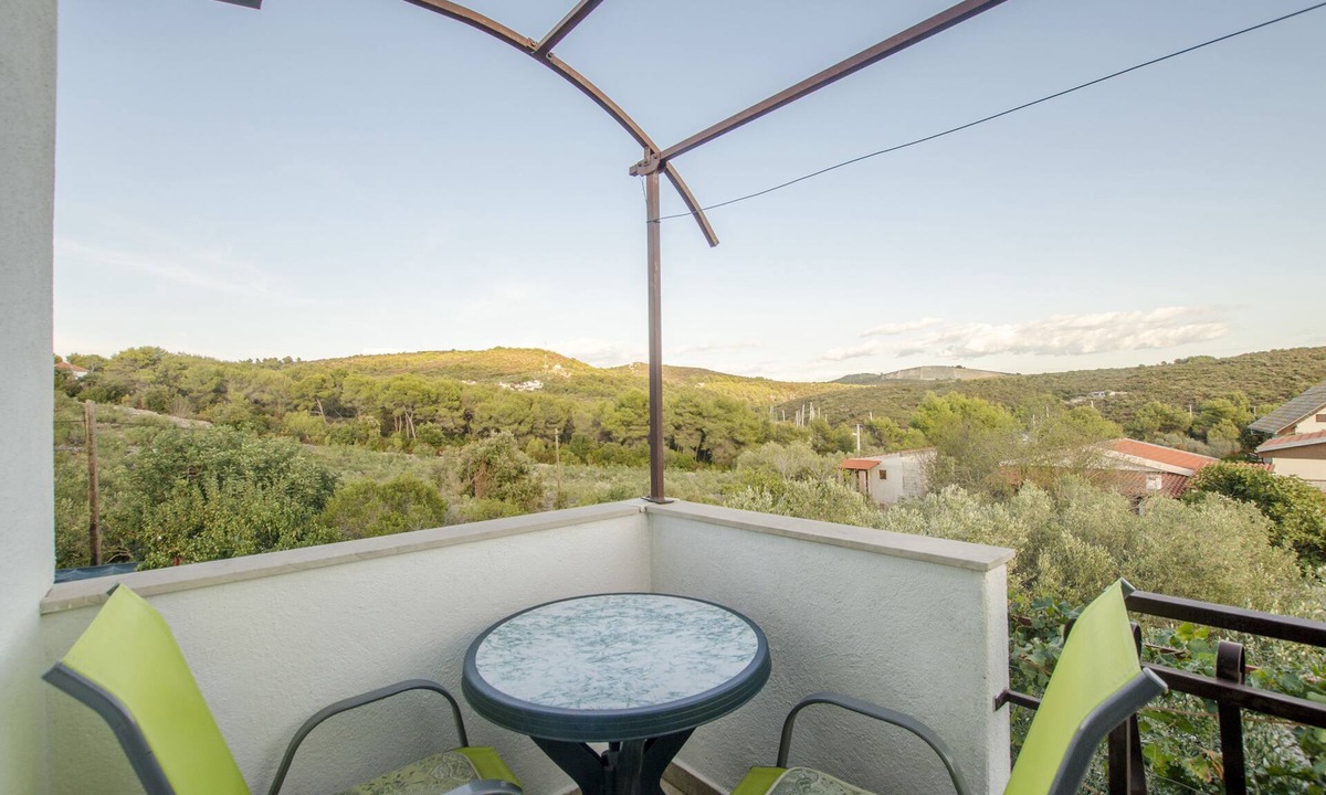 Maslinica Apartment | Apartments Oliva (10981-A2) - Maslinica