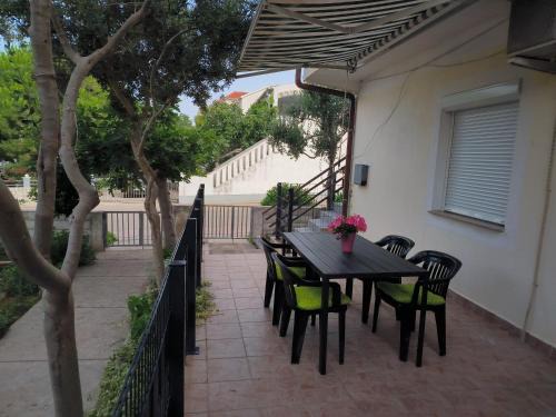 Povljana Apartment | Apartments Orlić