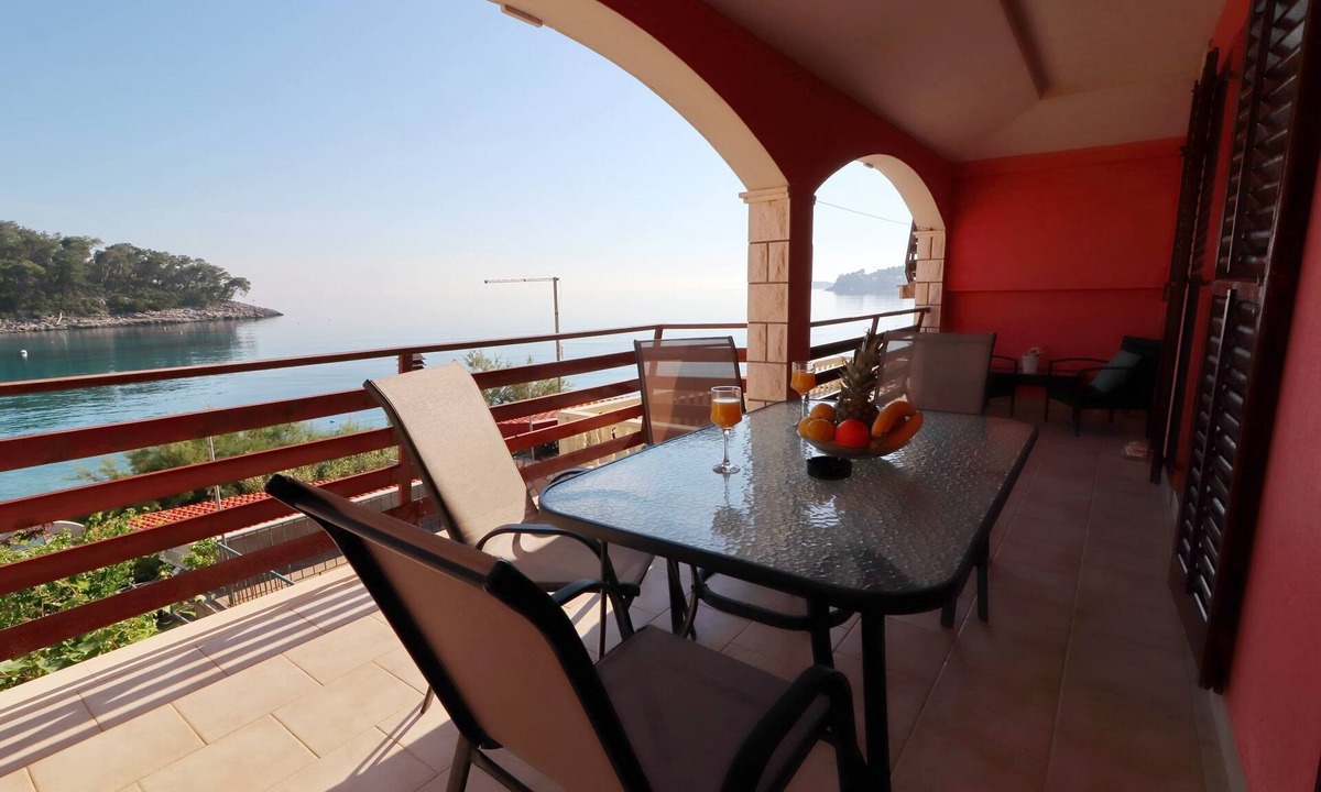 Prizba Apartment | Apartments Prižba Bay