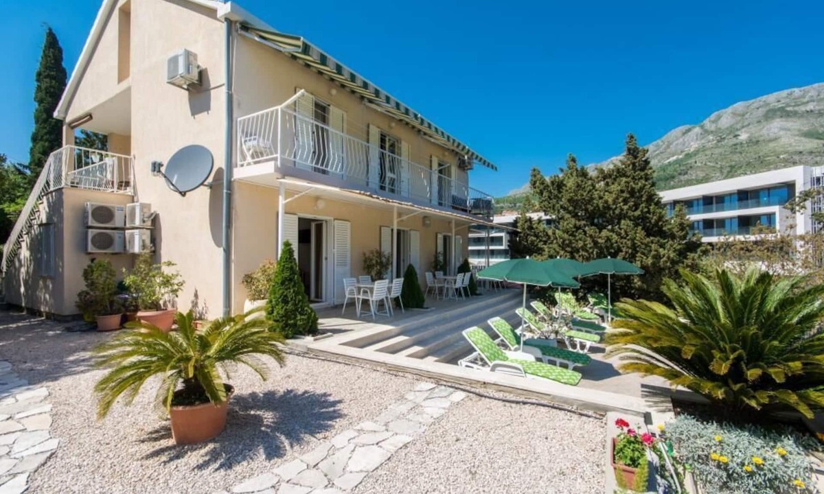 Srebreno Apartment | Apartments & Rooms Jokovic-Deluxe Studio Apartment with Terrace and Partial Sea View