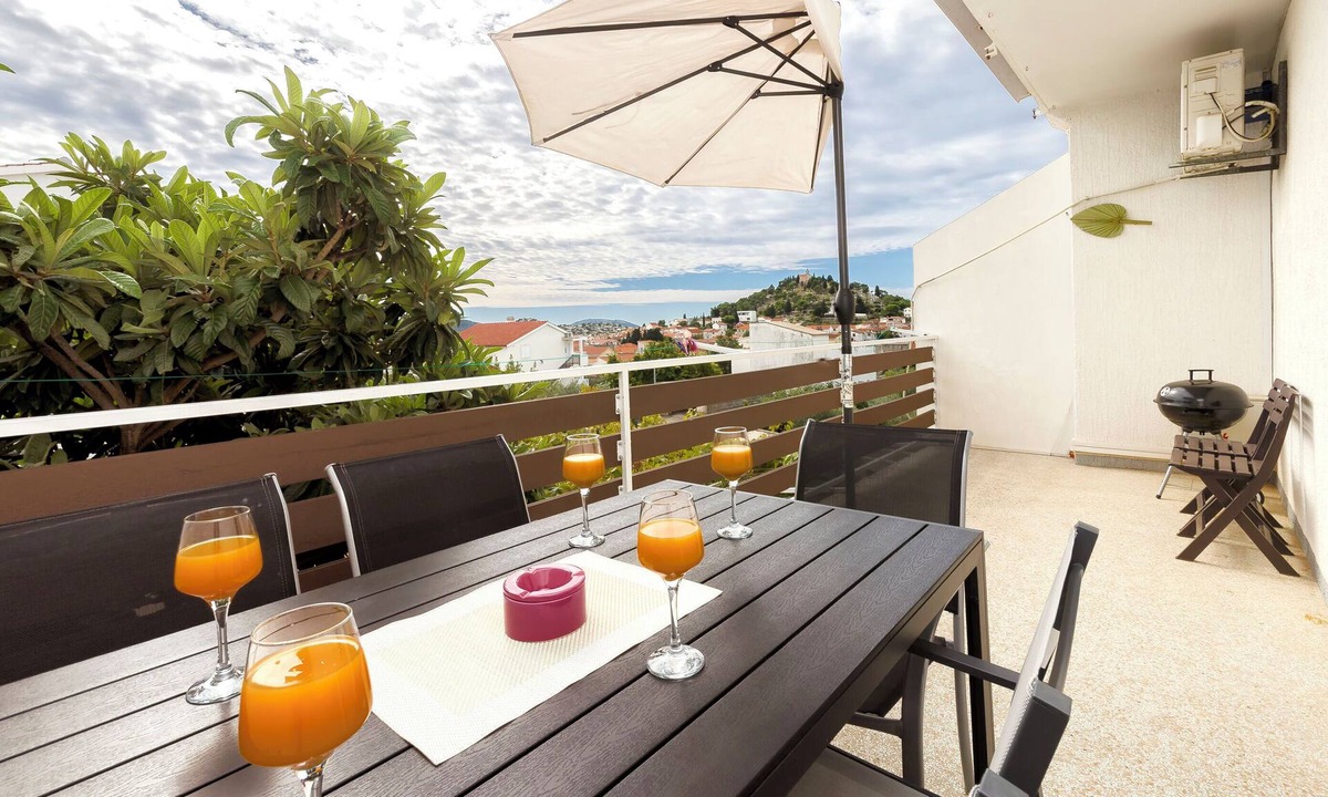 Tribunj Apartment | Apartments Sanja (57051-A1) - Tribunj