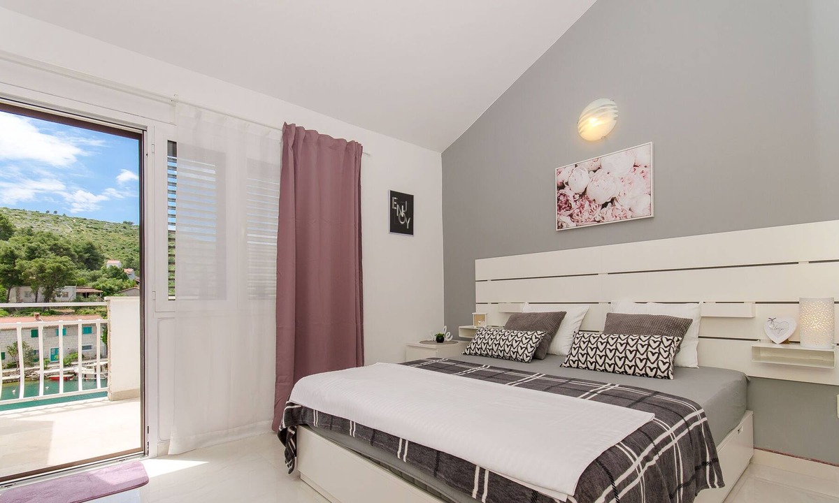 Bobovisca Apartment | Apartments Seaside (81311-A5) - Bobovisce
