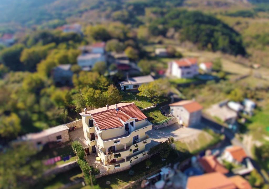Batomalj Apartment | Apartments Sersic