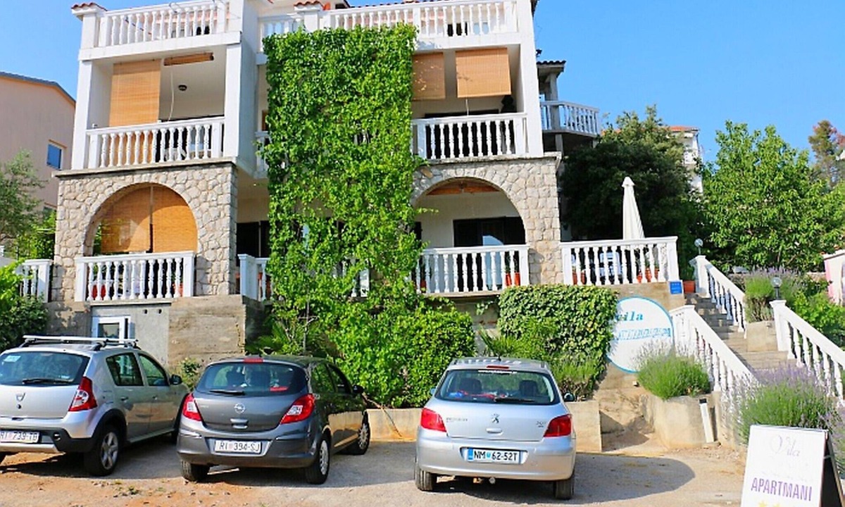 Omisalj Apartment | Apartments Slavica, (12921), Omišalj, hr