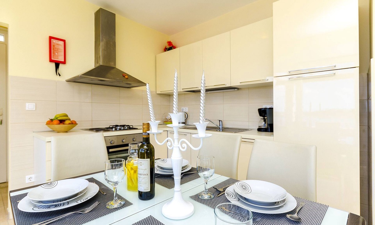 Dvornica Apartment | Apartments Smilje (24471-A1) - Razanj