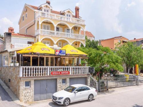 Gornji Karin Apartment | Apartments Smilje i Maslina