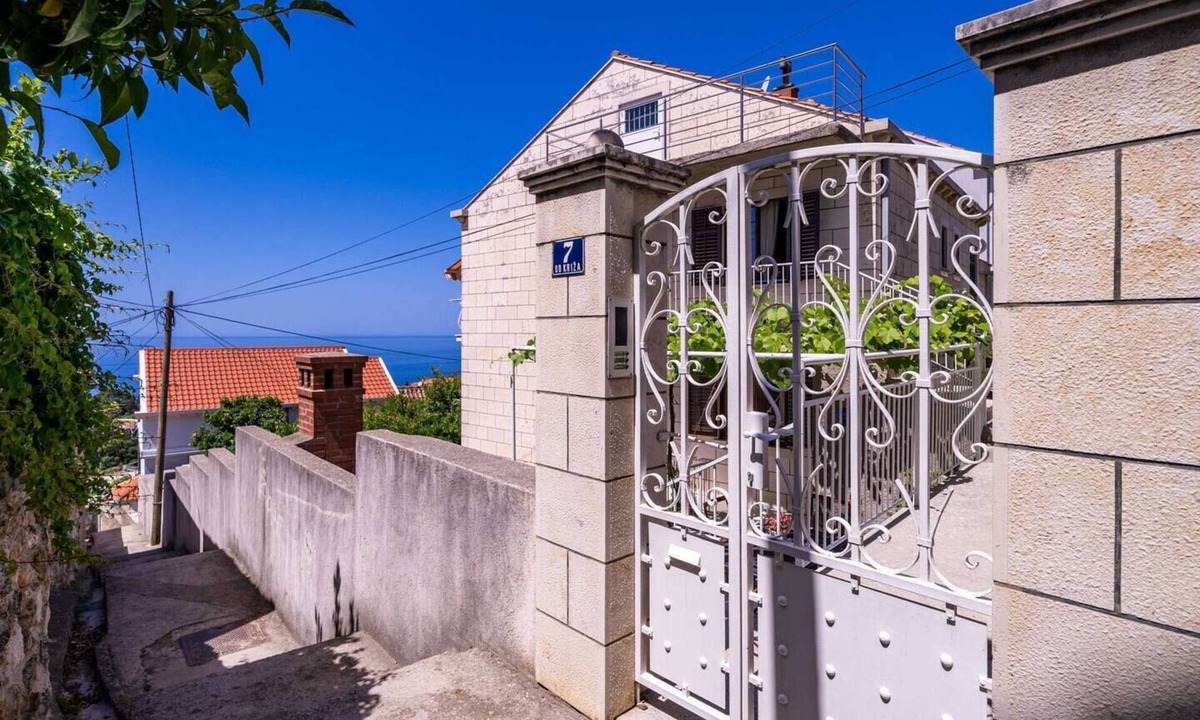 Gornji Kono House | Apartments Stella - One Bedroom Apartment with Terrace A1nn