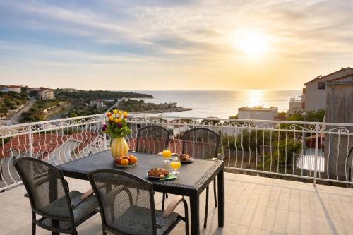 Primosten Burnji Apartment | Apartments Sunset Dolac