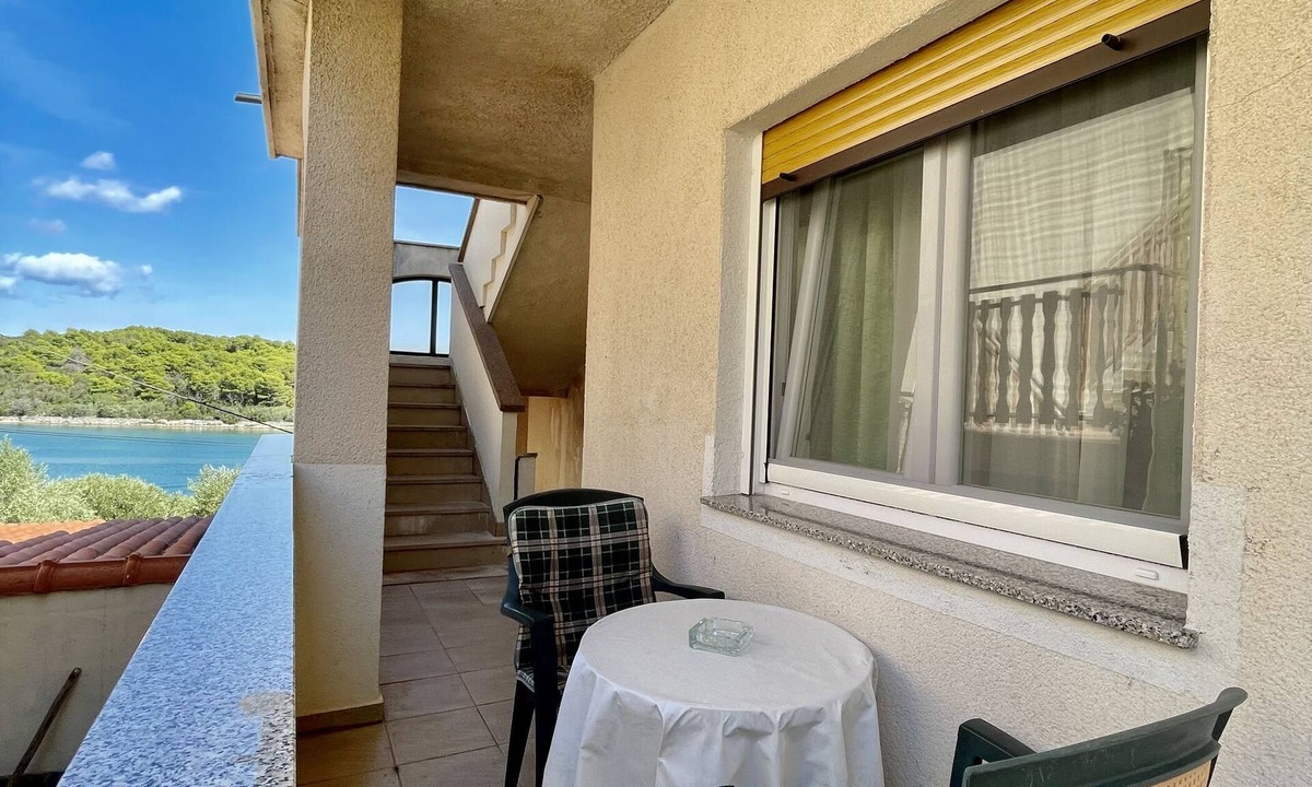 Veli Rat Apartment | Apartments Veli Rat (89391-A1) - Veli Rat (Dugi otok)