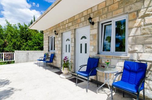 Brasina Apartment | Apartments Versus