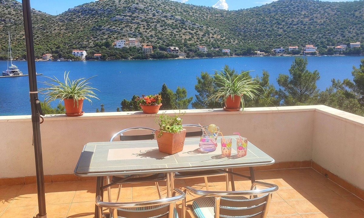 Skrivena Luka Apartment | Apartments Vesna (53751-A3) - Skrivena Luka