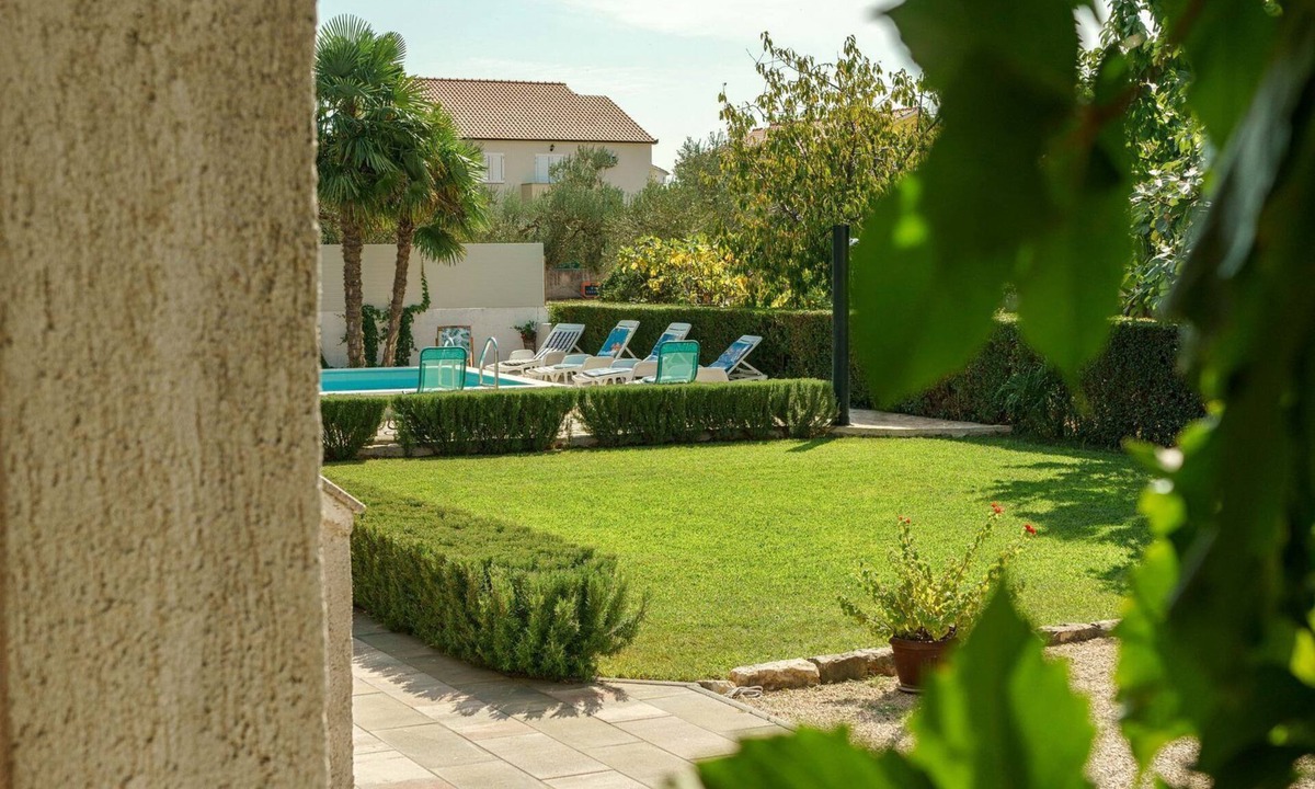 Vodice Apartment | Apartments Vesna with pool (19601-A1) - Vodice