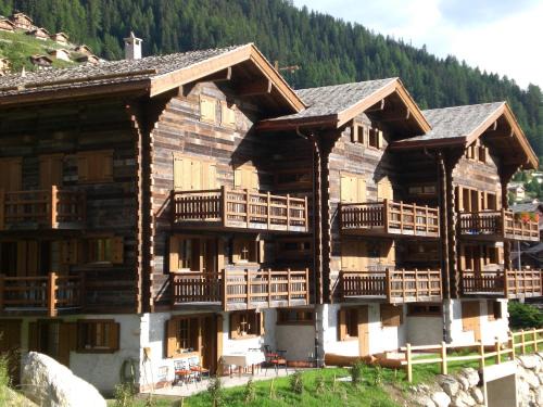 Grimentz Apartment | Apartments Vieux Chalet