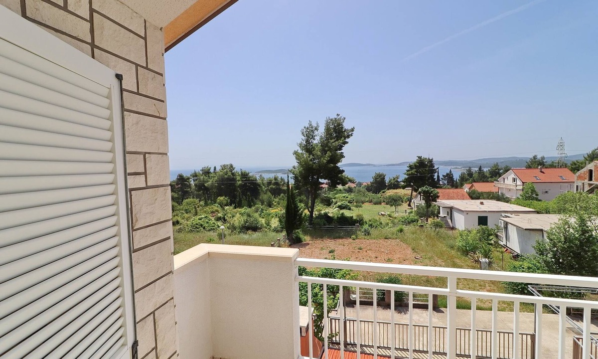 Orebic Apartment | Apartments Villa Michele-Three Bedroom Apartment with Partial Sea View (Grejp)