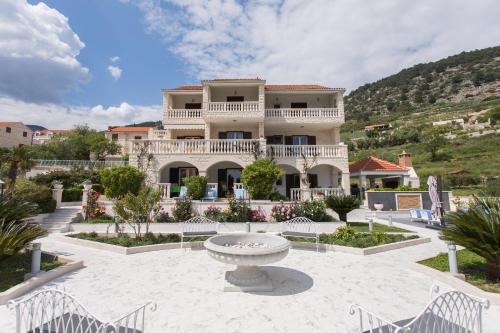 Bol Apartment | Apartments Villa Nena