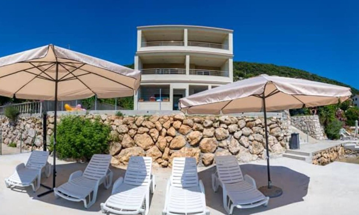 Supetarska Draga Apartment | Apartments Villa Oceanus