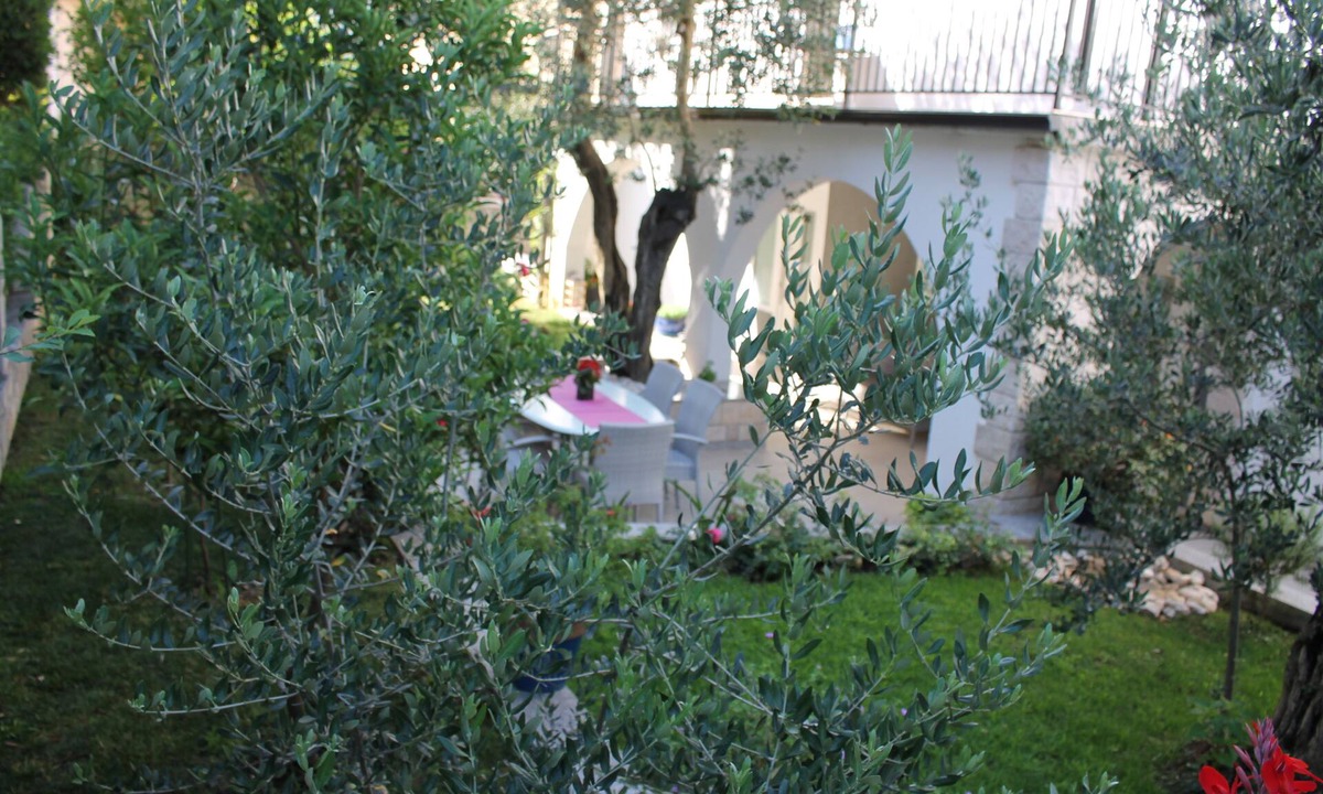 Bili brig Apartment | Apartments Villa Silvia: Apartment with sea view