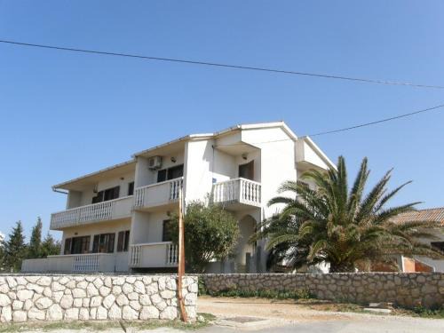 Povljana Apartment | Apartments with a parking space Povljana, Pag - 18177