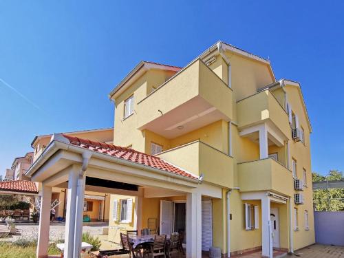 Cizici Apartment | Apartments with parking space Cizici, Krk - 22046