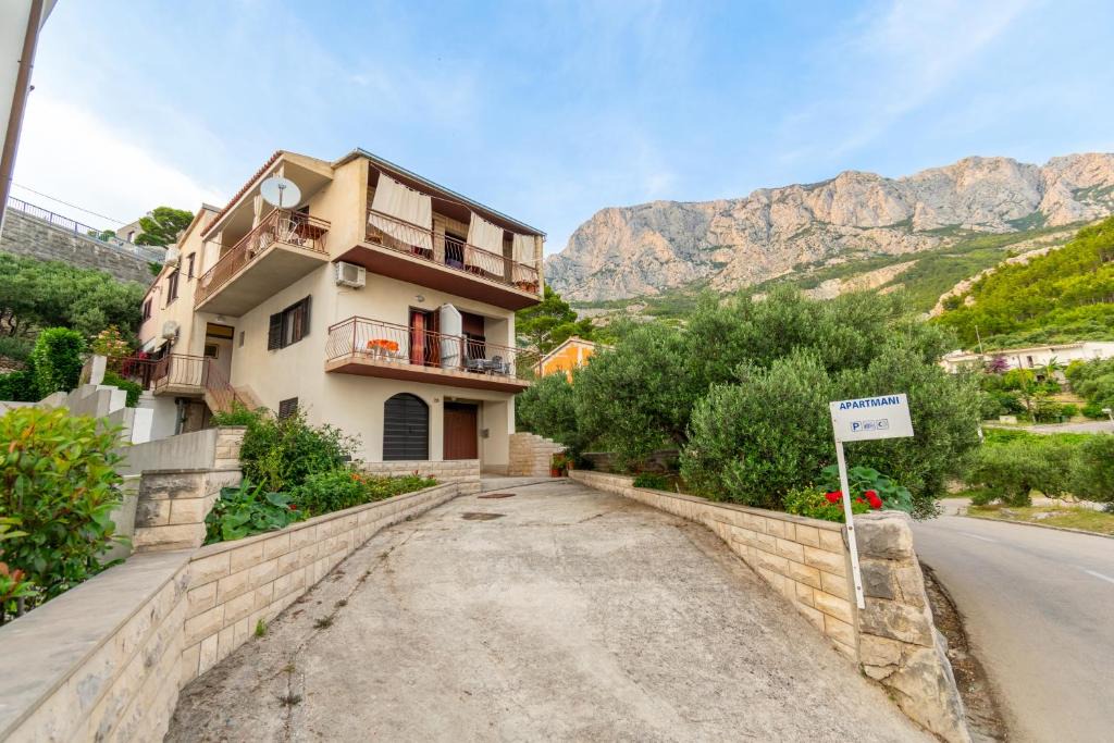 Krvavica Apartment | Apartments with parking space Krvavica, Makarska - 6749
