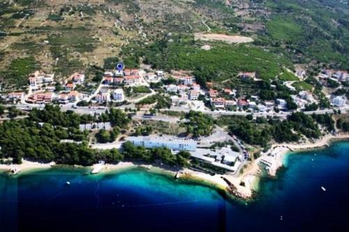 Ruskamen Apartment | Apartments with parking space Lokva Rogoznica, Omis - 22069