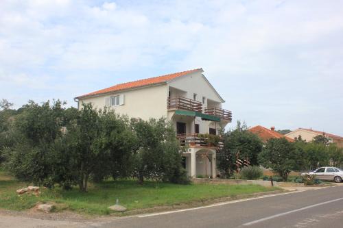 Kraj Apartment | Apartments with parking space Kraj, Pasman - 8502
