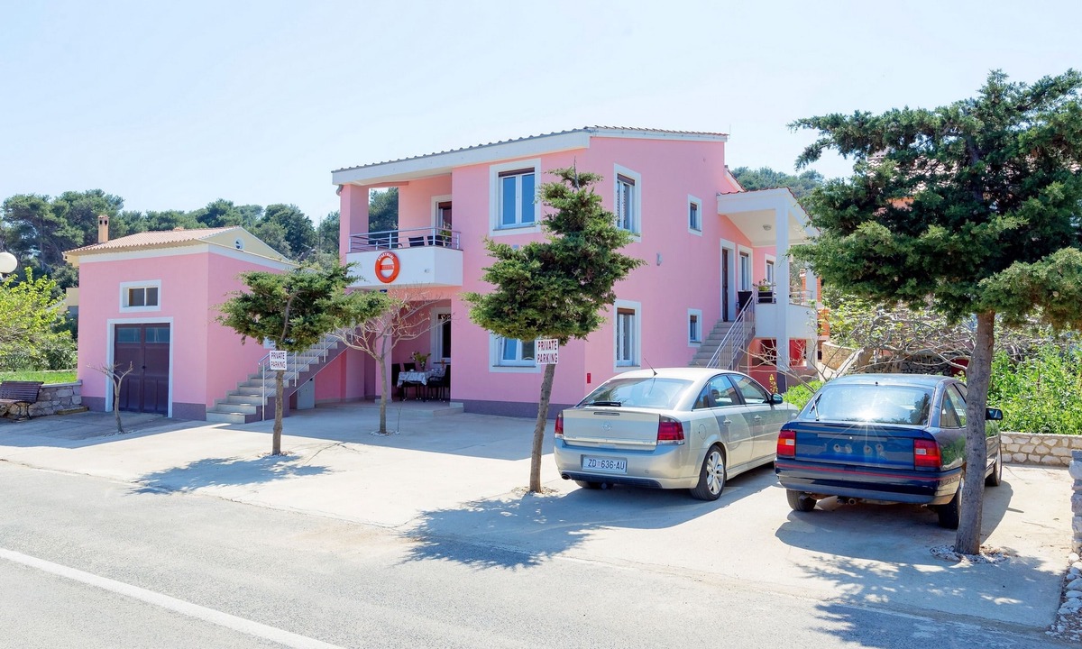 Veli Rat Apartment | Apartments Zvonko, (16325), Veli Rat, hr
