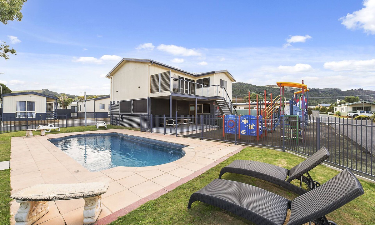 Apollo Bay Cabin | Apollo Bay Holiday Park
