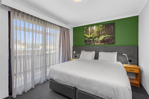 Apollo Bay Hotel | Apollo Bay Motel & Apartments