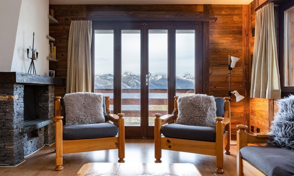 La Tzoumaz Hotel | App Les Rocailles 9 Family Retreat With Sauna