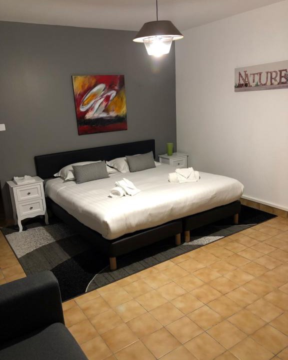 Saint-Philbert-de-Grand-Lieu Apartment | Appartement LOGIS DES MARAIS