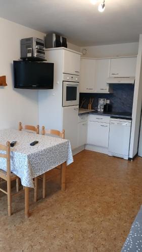 Vielle-Aure Apartment | Appar T2 3 lits vue montagne terrasse vielle aure