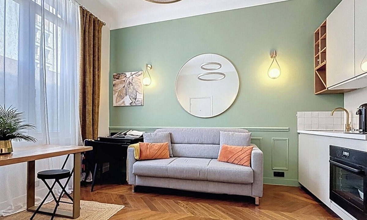 Vanves Apartment | Apparently in Porte de Paris with parking