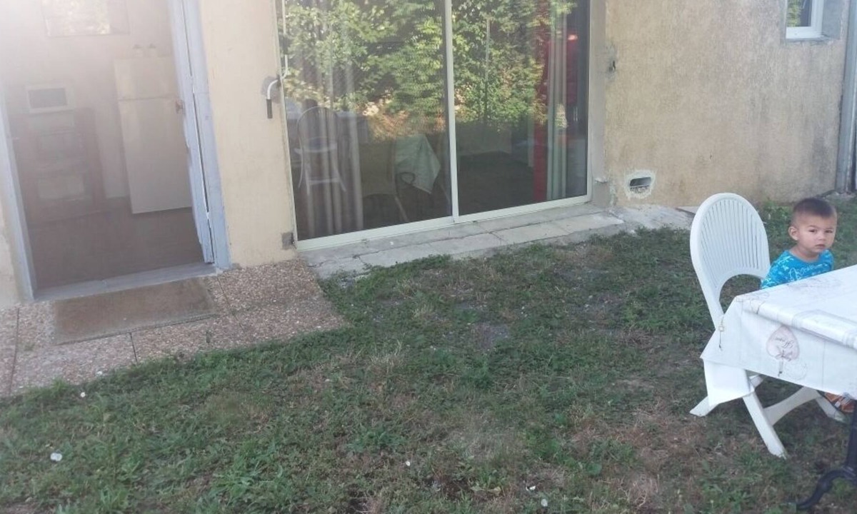 Rousson House | Apparently independent with garden