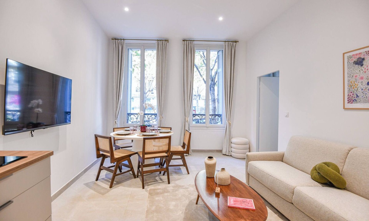1st Arrondissement Apartment | Appart 2 ch clim proche Vieux-Port et St-Charles