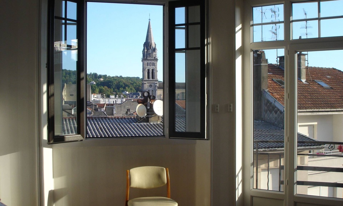 Lourdes Apartment | appart 4pieces, clear, bright, very central