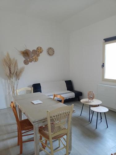 Noyen-sur-Sarthe Apartment | Appart 5 personnes