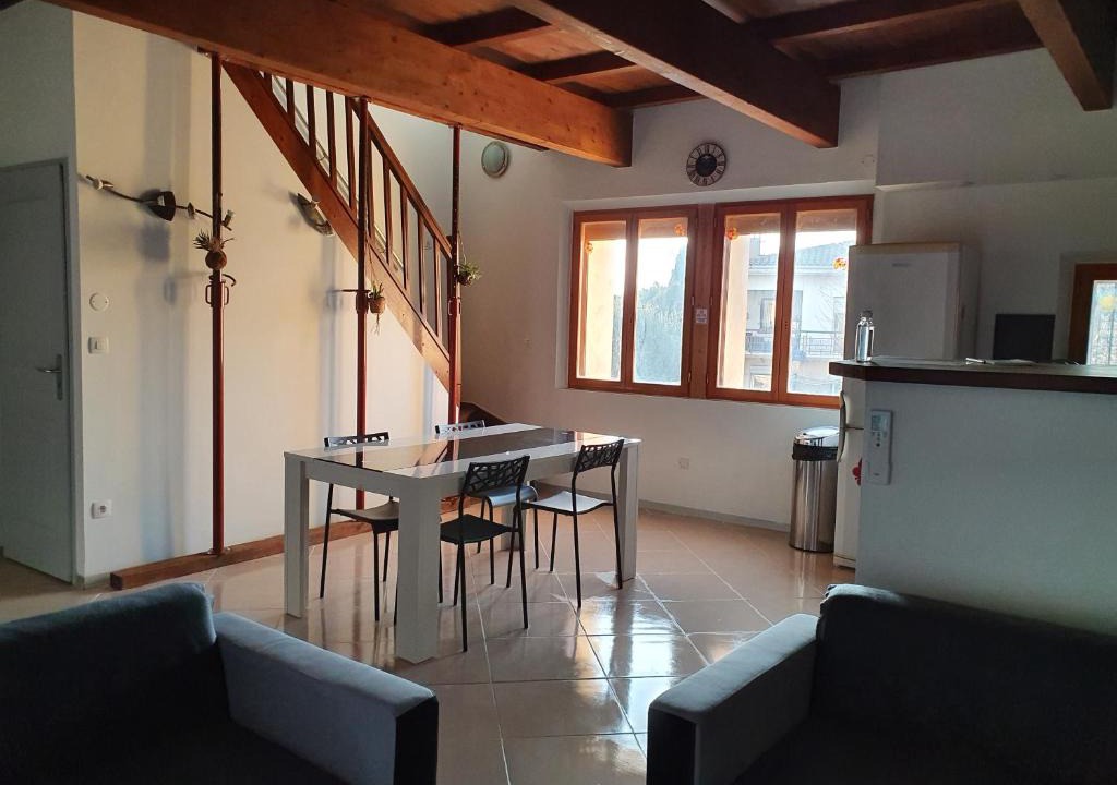 Coursan Apartment | Appart A climatisé sur Coursan