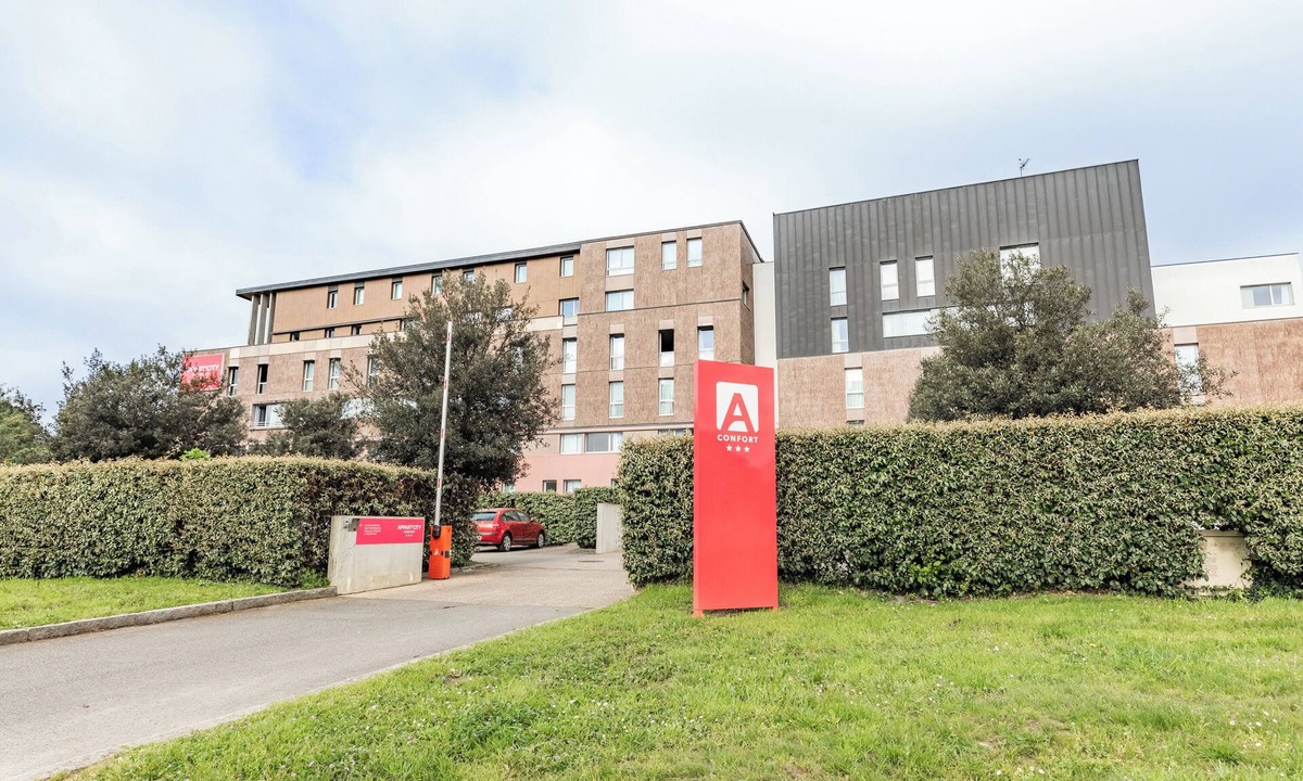 Saint-Herblain Apartment | Appart'City Confort Nantes Ouest St Herblain