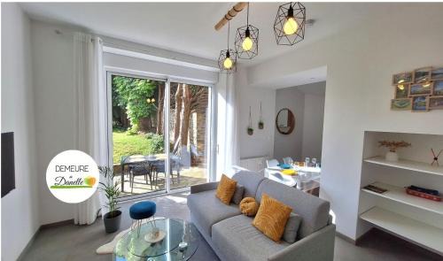 Mayenne Apartment | Appart modern'-jardin-terrasse-centre Mayenne